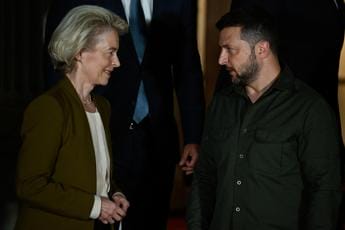Galleria foto 'Ucraina, Zelensky vede von der Leyen: “Ci aspettiamo progressi su adesione a Ue”' - foto 1