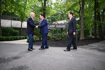 Galleria foto 'Usa, Biden a Camp David: “Nuovo capitolo in rapporti con Tokyo e Seul”' - foto 1
