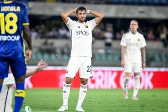 Galleria foto 'Verona-Roma 2-1, giallorossi k.o. e Mourinho aspetta Lukaku' - foto 1