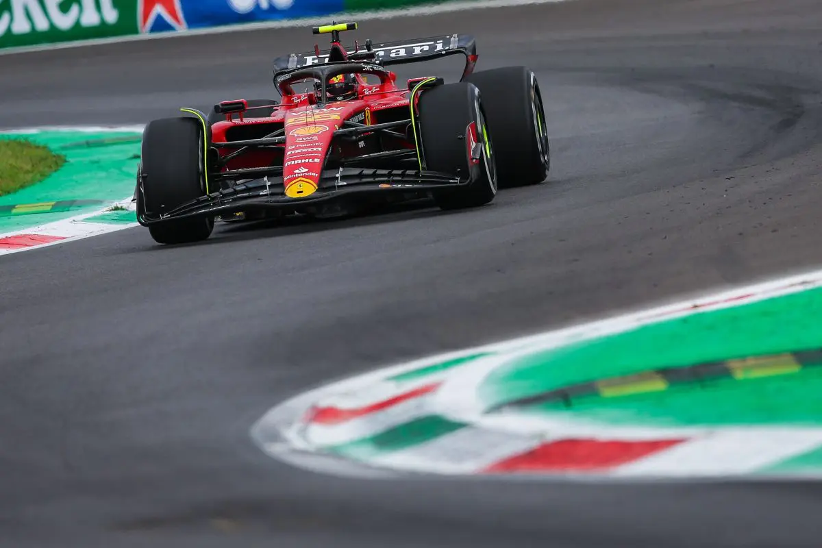 Sainz detta il ritmo nelle libere di Monza