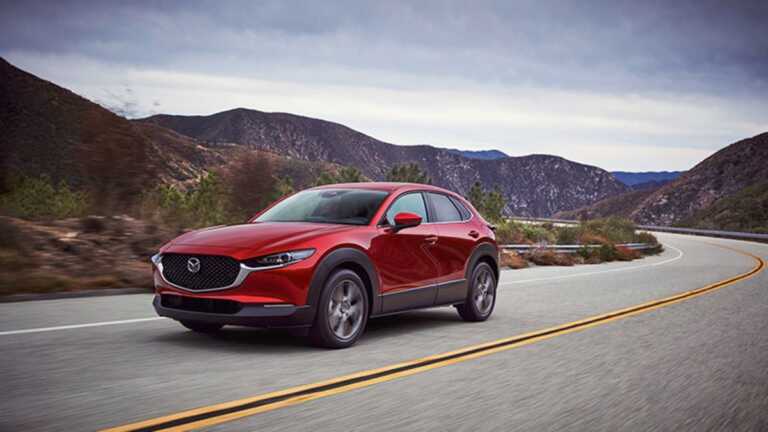 La Mazda CX-30 MY 2024 arriva in tutti gli showroom italiani