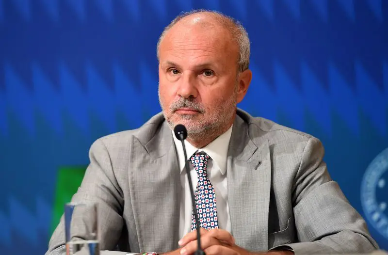 Covid, Schillaci “Serve tranquillità, la priorità è proteggere i fragili”