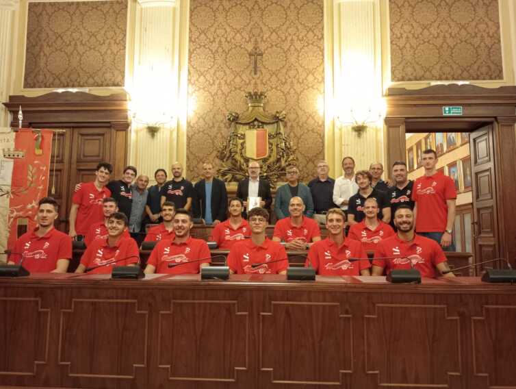 Just British Pallavolo Bari, presentata la squadra pronta per Macerata. Petruzzelli: «Sosteniamo la società»