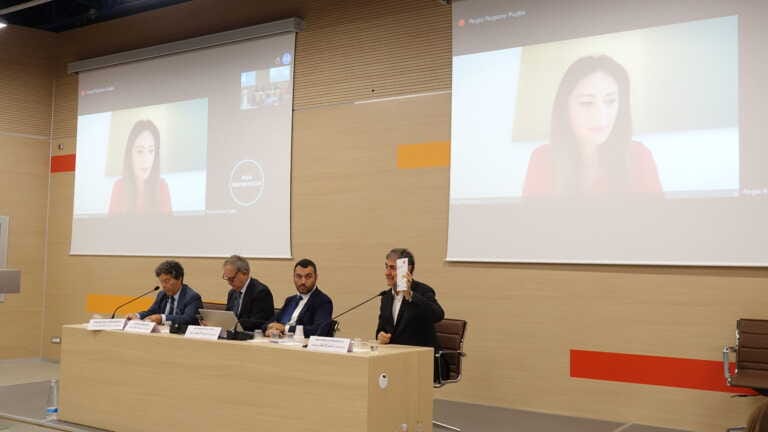 Fondi Ue, opportunità per imprese e cittadini pugliesi: «La Regione è all’avanguardia, un modello da seguire»