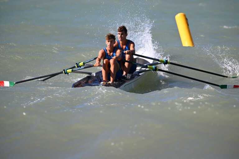 Canottaggio, Barion d’oro alla Coupe de la Jeunesse con l’equipaggio barese under 19