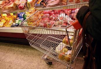 Altroconsumo: “Fino a 3.455 euro annui di risparmio per famiglie scegliendo bene i punti vendita”
