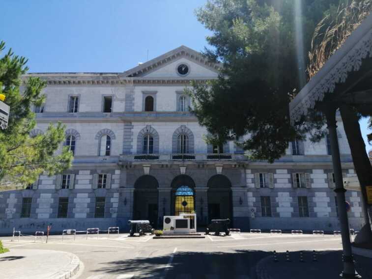 Gare pilotate all’Arsenale di Taranto: 5 condannati e altri 11 a processo, tra loro imprenditori e militari