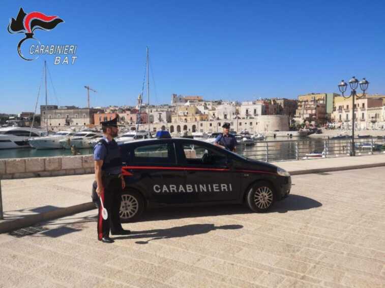 Sorpreso mentre tenta di rubare un’auto a Bisceglie: arrestato un 18enne originario del Foggiano