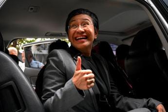 Filippine, premio Nobel Maria Ressa assolta da accusa evasione fiscale