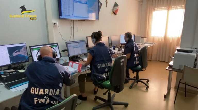 Il prezzo della corruzione nelle carte dell’inchiesta sugli affari di Gallipoli: «Fammi quel servizio stasera»