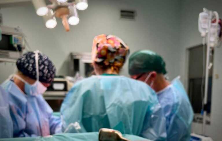 Il sogno della maternità ma il rischio di dover asportare l’utero: 30enne operata a Bari. Potrà avere un figlio