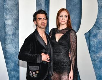 Joe Jonas e Sophie Turner vicini al divorzio? Le indiscrezioni