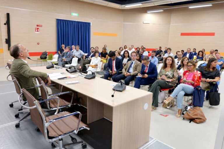 La Puglia che attrae: «Con #mareAsinistra nasce un fil rouge che unisce welfare, formazione e lavoro» – VIDEO