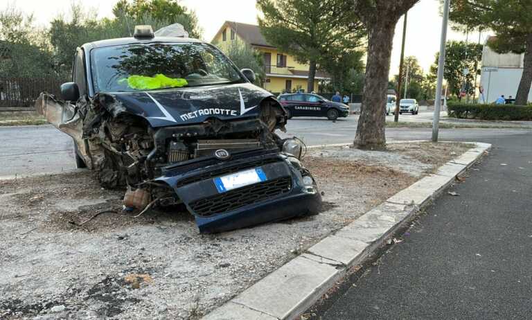 Metronotte speronato da un grosso suv alla periferia di Ruvo di Puglia: vigilante finisce in ospedale