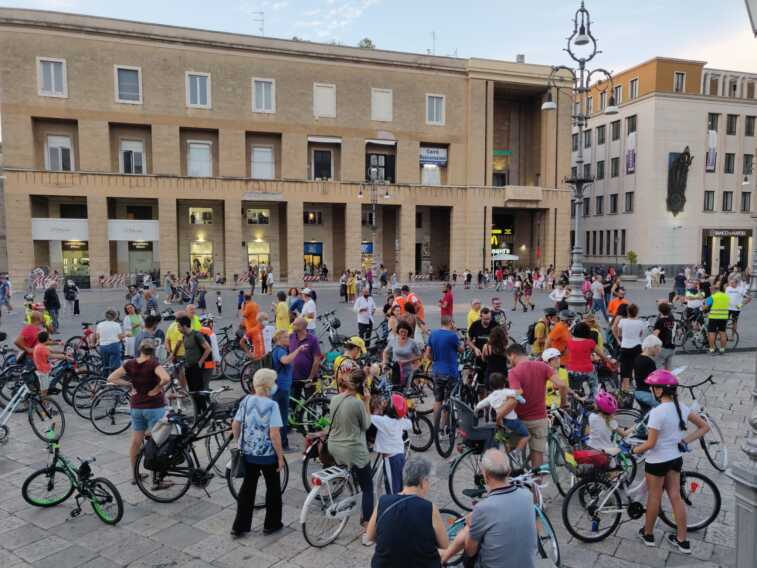 Settimana della mobilità sostenibile: in città pedalate, talk e dibattiti. E i leccesi scoprono la “bicipolitana”