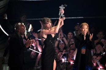 Mtv VMA’s 2023, Taylor Swift da record con 9 statuette in una notte