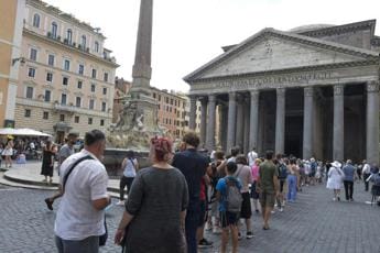 Pantheon, Sangiuliano: “Ad agosto 280mila i visitatori, incasso di un milione di euro”