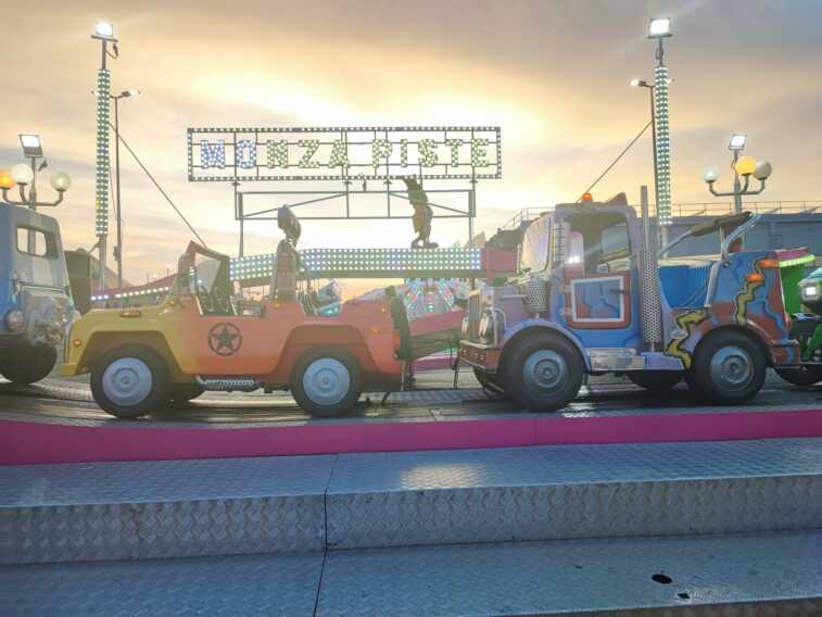 Galleria foto 'Dalla “cavalletta” al treno fantasma agli scivoli per i più piccoli: oltre 20 giostre al Parco divertimenti in Fiera' - foto 1