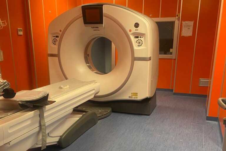 Galleria foto 'Torna attiva la radiologia nel Pta di Fasano: ambienti riqualificati e con apparecchi di ultima generazione' - foto 1
