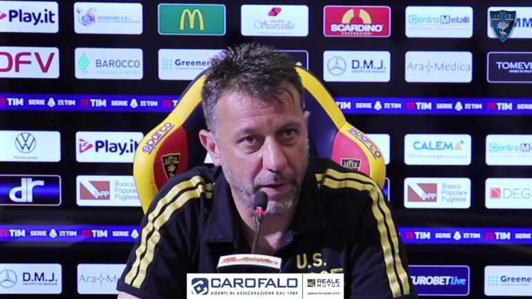 Lecce, D’Aversa suona la carica: «Napoli squadra completa. Noi non giochiamo per pareggiare»