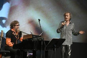Sanremo, Antonio Rezza si candida: “Amadeus invita me che ti sconvolgo io”