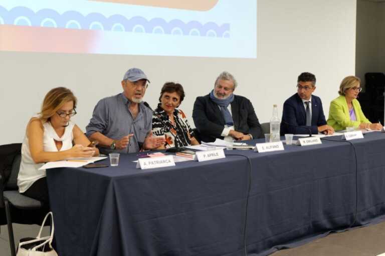 L’intergruppo parlamentare per il Sud incontra Emiliano: «È un test di affidabilità meridionale» – VIDEO