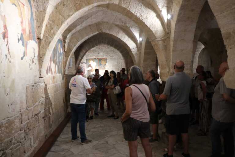 Galleria foto 'Anche a settembre c’è il Taranto Grand Tour per turisti e cittadini. Obiettivo: «destagionalizzare»' - foto 3