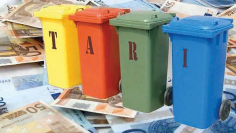 Stangata Tari, parla il sindaco di Barletta: «Tornati ai costi pre-Covid»