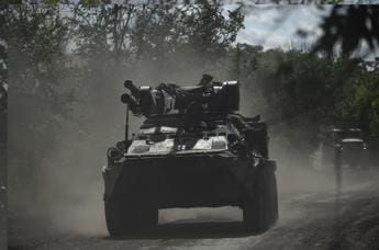 Ucraina avanza a sud, Russia prepara difesa di Tokmak