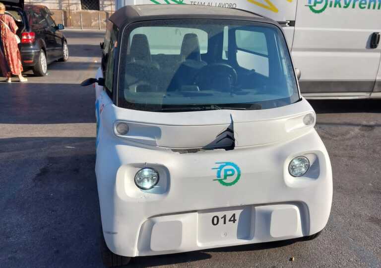 Bari, danneggiate due auto e uno scooter in sharing. Pikyrent: «Pensiamo di sospendere il servizio di notte»