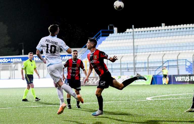 Virtus Francavilla, primi tre punti in campionato per i pugliesi: Crotone battuto 3-1