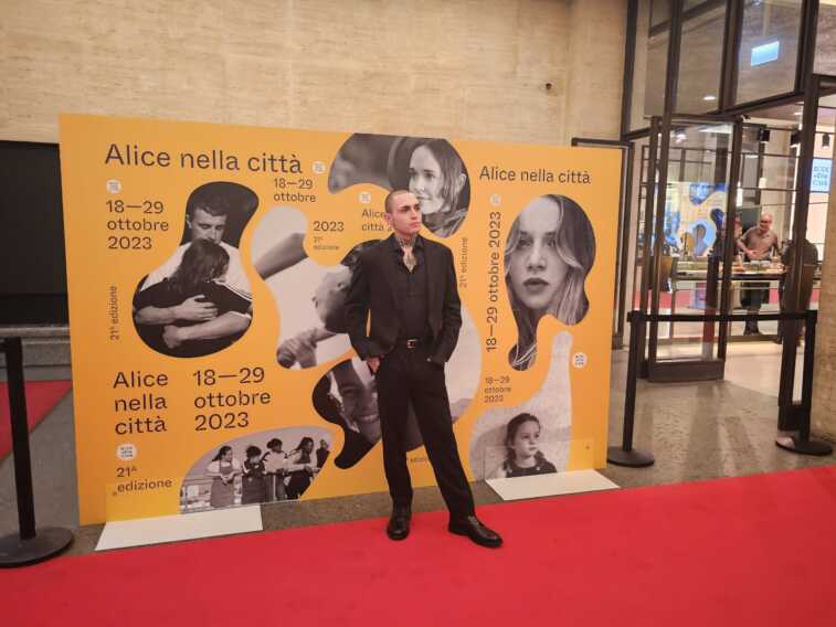 Galleria foto 'Un viaggio nella fragilità maschile: alla Festa del Cinema di Roma l’opera prima del pugliese Marra – VIDEO' - foto 3