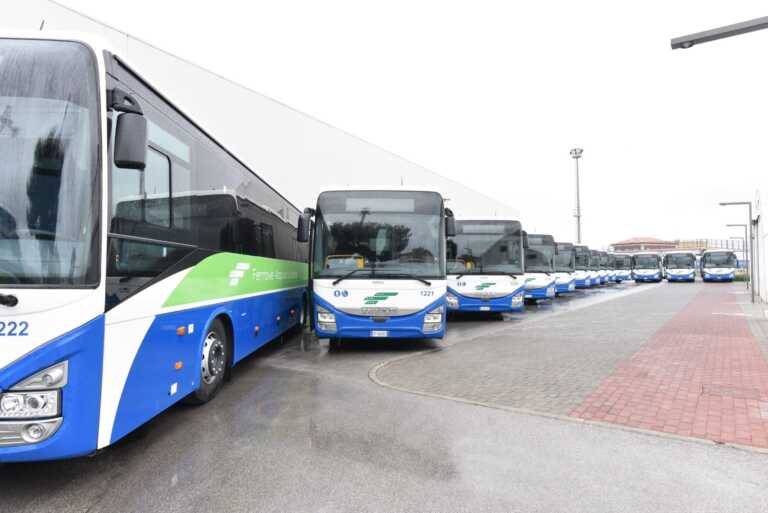 Nuovi mezzi per le Ferrovie Appulo Lucane: inaugurati 15 nuovi autobus Euro 6 – VIDEO
