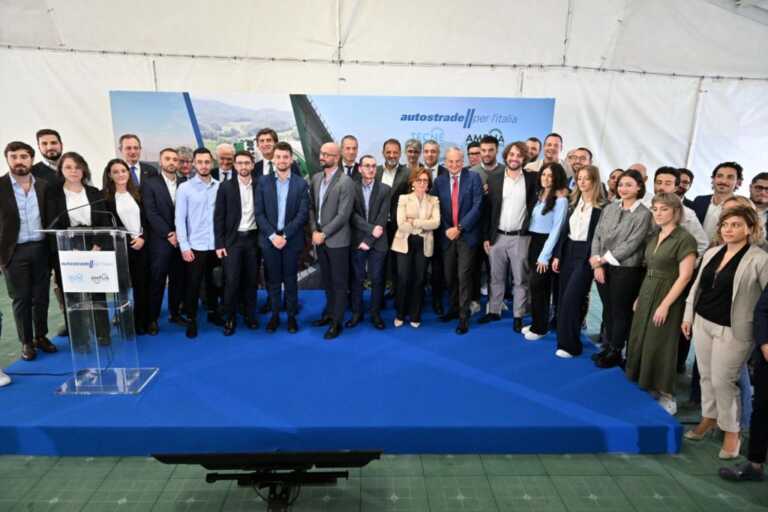 Galleria foto 'Autostrade, il futuro dell costruzioni punta su nuove tecnologie e IA' - foto 1
