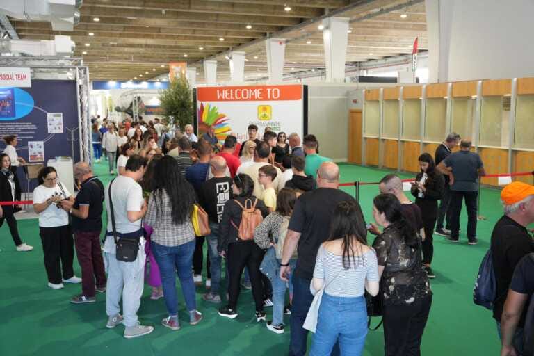 Galleria foto 'Bari, quasi 95mila visitatori per Agrilevante: «Da qui dobbiamo costruire il nostro futuro» – FOTO' - foto 21