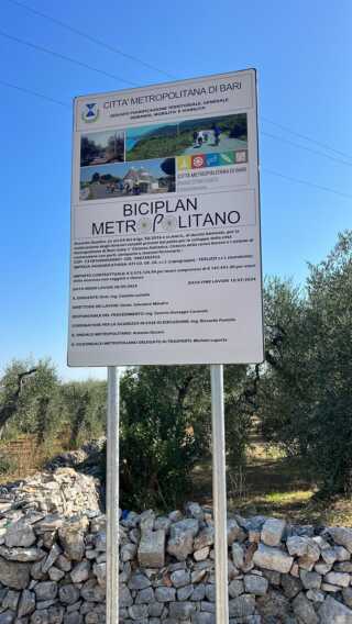 Galleria foto 'Prende vita il Biciplan metropolitano: cominciati i lavori sulla Ciclovia adriatica e della Conca barese' - foto 3