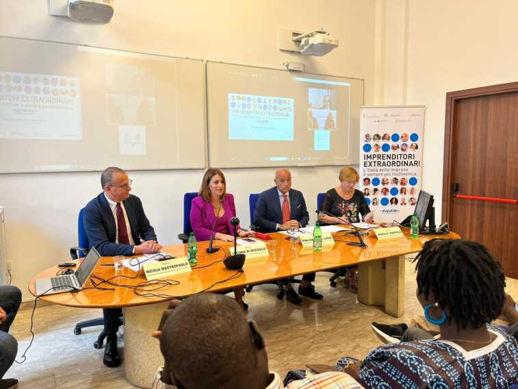 Galleria foto 'Bari, imprenditori migranti “extraordinari” con il progetto Futurae' - foto 2