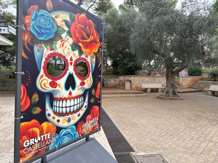 Galleria foto 'Halloween Creepy Cave: le Grotte di Castellana tra tour spettrali e luoghi stregati' - foto 2