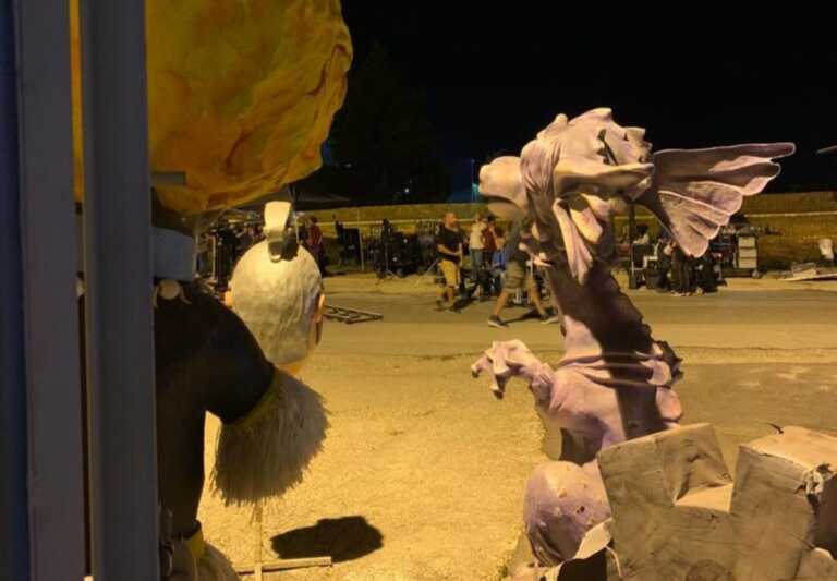 Lolita Lobosco tra i pupi di cartapesta: ciak a Putignano per Luisa Ranieri – FOTO