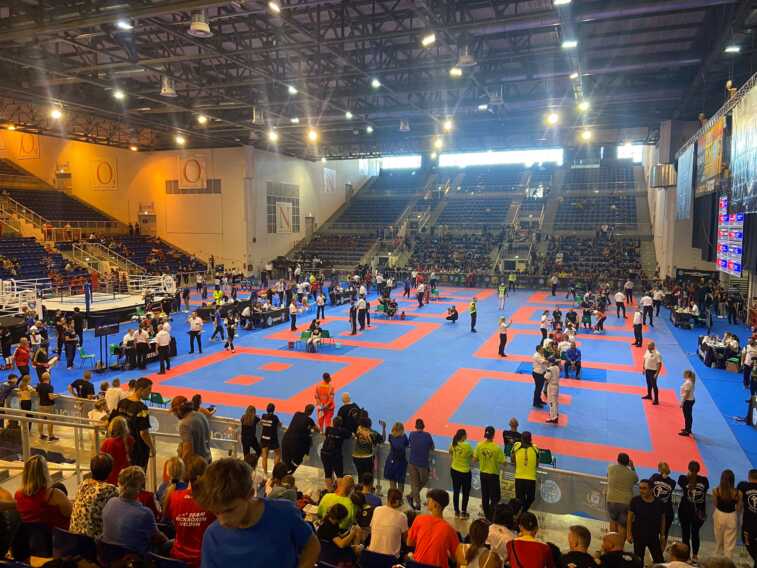 Kickboxing, gli atleti baresi sul podio della Coppa del Mondo Wako a Jesolo: «Le belle imprese per passione»
