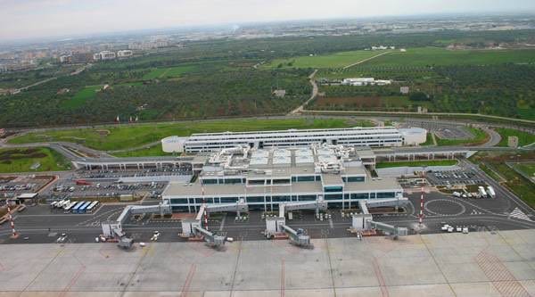 Estate 2024, Puglia e Sicilia sempre più collegate: HelloFly annuncia la tratta Bari-Lampedusa