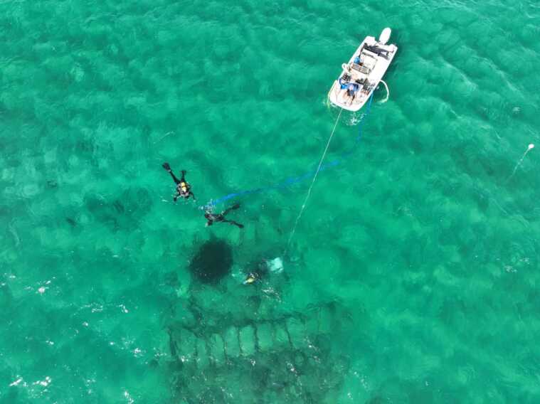 Vernole, snorkeling nell’antico porto romano con gli archeologi dell’Università del Salento – FOTO