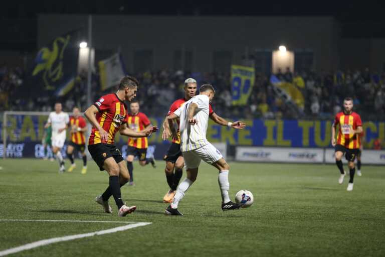 Il Cerignola ci prova ma non riesce a sfondare: altro 0-0 col Benevento