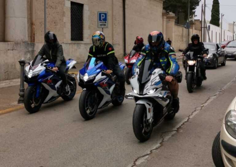 Modugno: gli amici in moto per l’ultimo saluto a Piero Auciello, 40enne morto in un incidente – VIDEO
