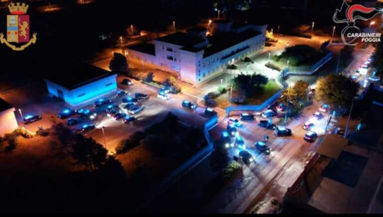 Galleria foto 'Mafia ed estorsione a Foggia: 12 persone condannate a pene tra i 4 e i 15 anni' - foto 1