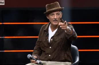 Galleria foto 'Fiorello detta la ‘ricetta’ per Sanremo 2025: “Prendete Fedez e richiamate Fazio”' - foto 1