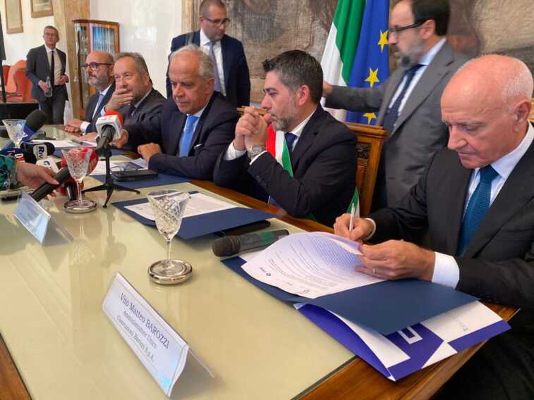Galleria foto 'Cobar realizzerà il Museo del Mare di Reggio Calabria: siglato il patto per la legalità' - foto 1