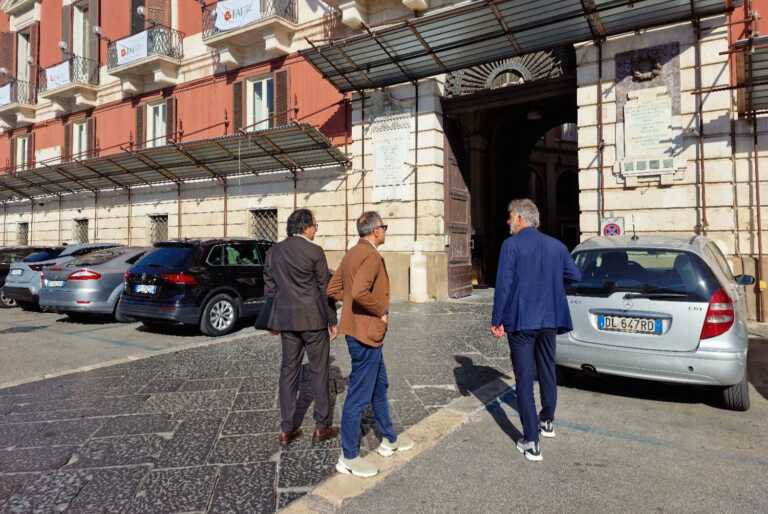 Manifestazione pro Palestina a Bari, Forza Italia va dal prefetto: «Neghi l’autorizzazione»