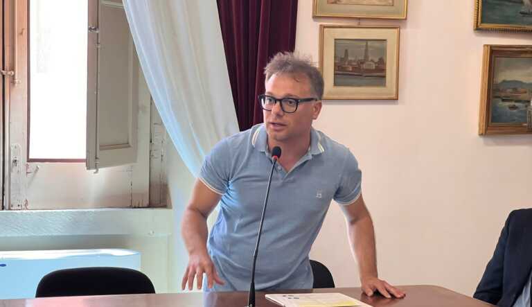 Cellamare, minacce al sindaco Gianluca Vurchio che denuncia: «Episodio grave»