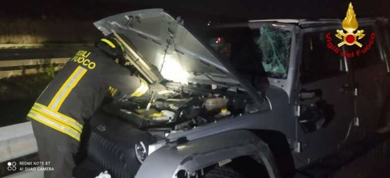 Galleria foto 'Scontro tra due auto sulla strada statale 16 a Torre Canne: un ferito' - foto 1